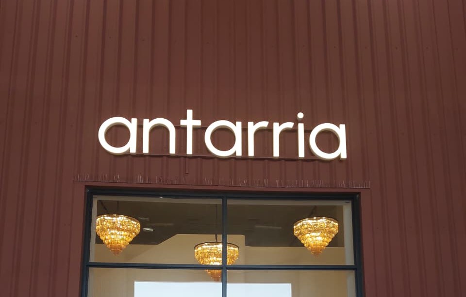 Custom Sign Board Dubai – Outdoor Signs